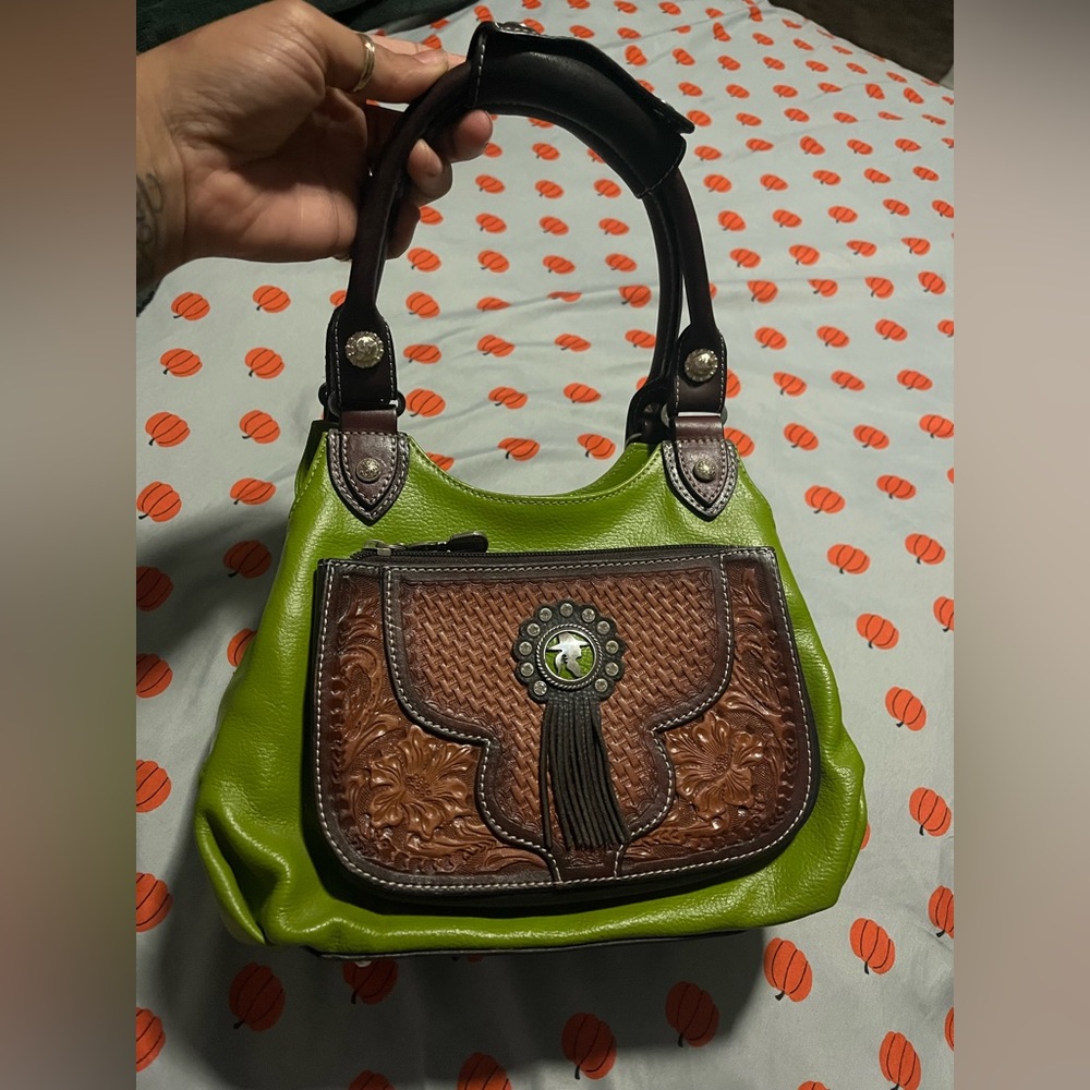 Montana silversmiths handbag